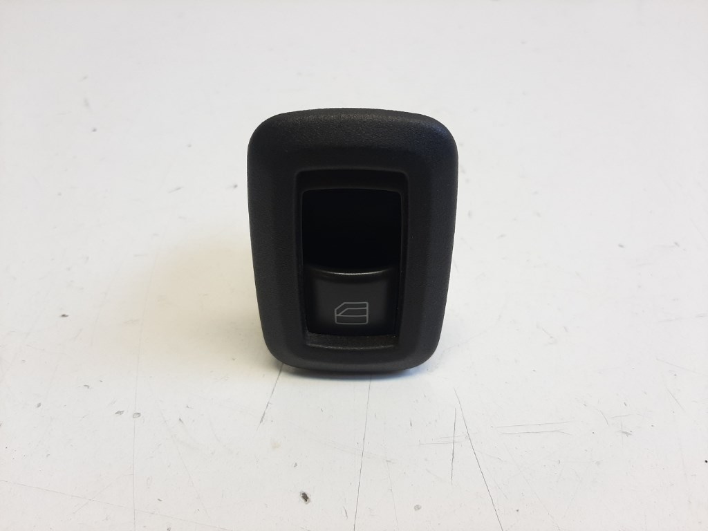 Mercedes-Benz B-osztály (W245) jobb hátsó ablakemelõ kapcsoló A2518200510 1. kép