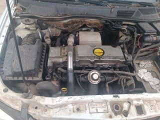 OPEL ASTRA G Kombi (F35) Csomagtérajtó Kapcsoló 34. kép