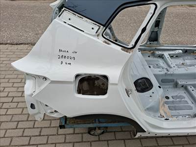 Seat Arona jobb hátsó negyed