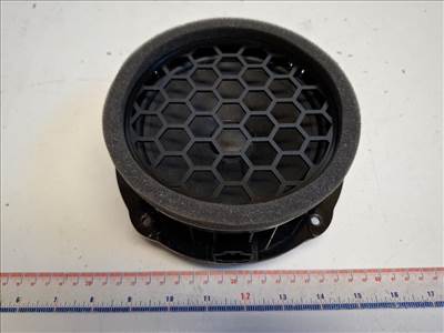 Skoda Karoq jobb első hangszóró 3V0035411J