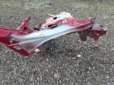 Tesla Model 3 jobb első sárvédő tartó