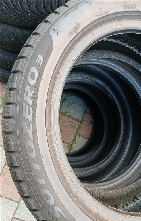  245/50R18 újszerű Pirelli Sottozero3 * téli gumi szett 3. kép