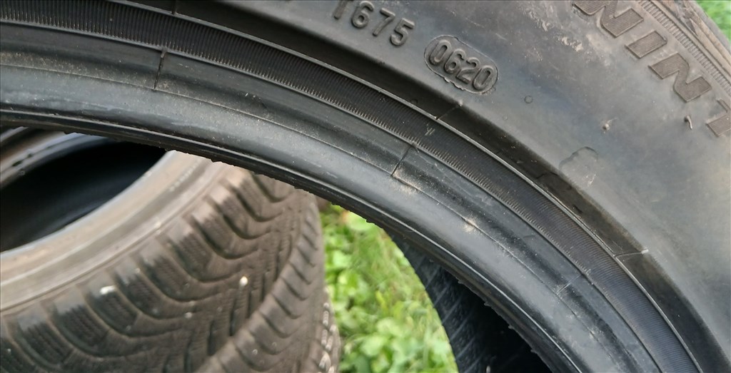  245/50R18 újszerű Pirelli Sottozero3 * téli gumi szett 4. kép