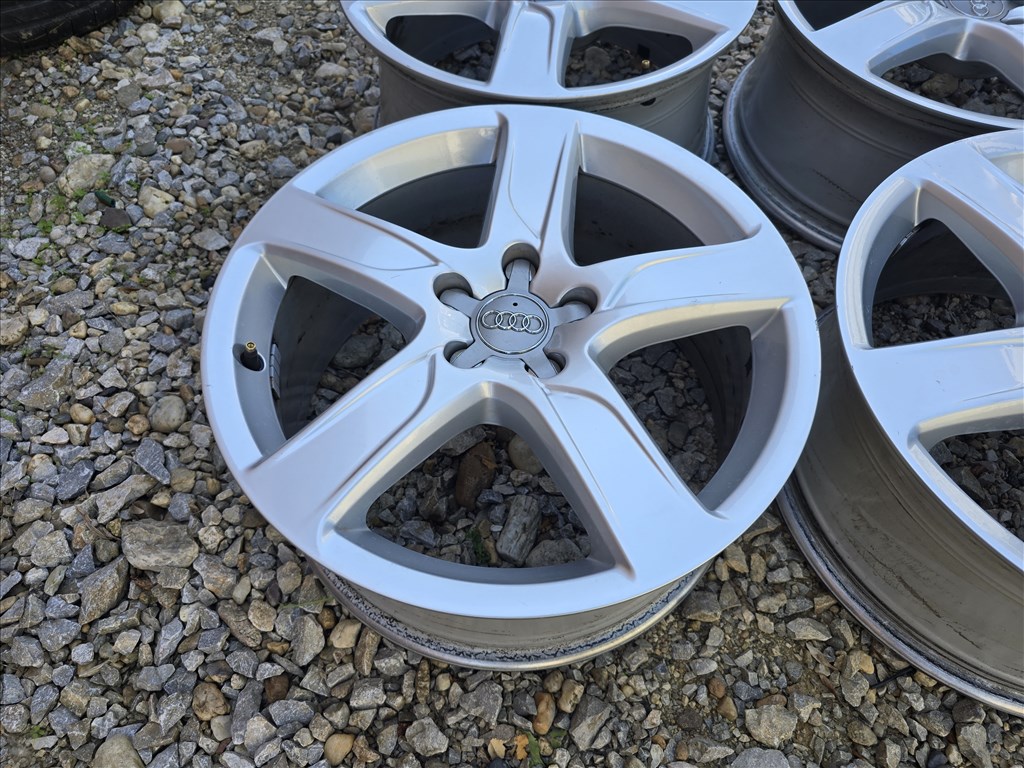  18-as,5x112-es újszerű gyári Audi alufelni 5. kép