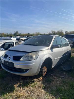 Renault Scénic II bontott alkatrészei F9QA8, 2007