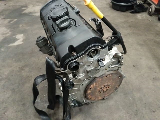 Volkswagen Transporter T5 Motor (Fűzött blokk hengerfejjel)19821 BPC 2.5 TDI 2. kép