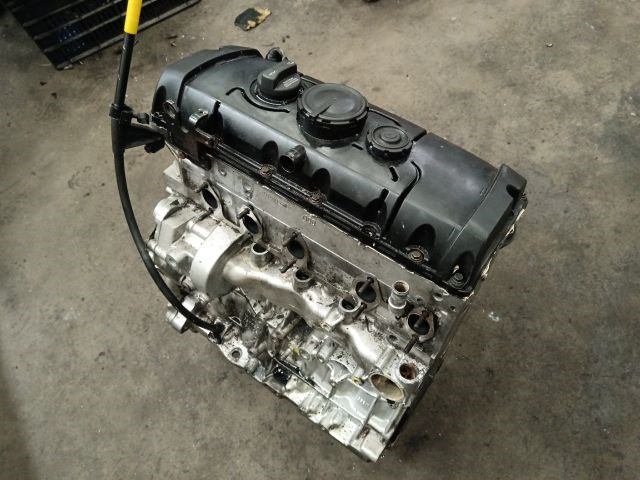 Volkswagen Transporter T5 Motor (Fűzött blokk hengerfejjel)19821 BPC 2.5 TDI 7. kép