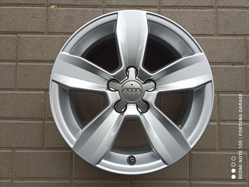 5x100 15" Audi újszerű alufelni garnitúra 6. kép