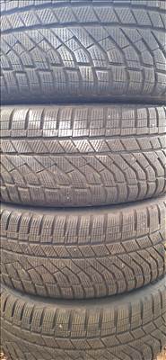  225/4517" újszerű Falken téli gumi gumi