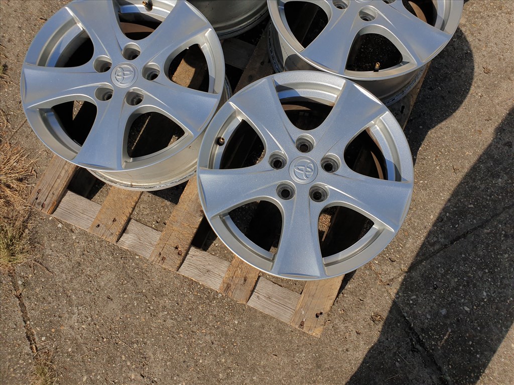 16" 5x114,3 Toyota 4. kép