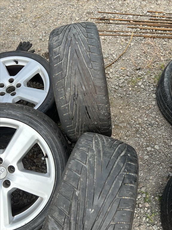 18 Gyari Audi A3 A4 A6 Javitas mentes alufelni garnitura nyarigumikkal!5x112.  8E0 601 025 AK  9. kép