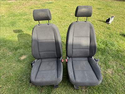 Audi A4 (B6/B7) 2.0 TDI első ülés 