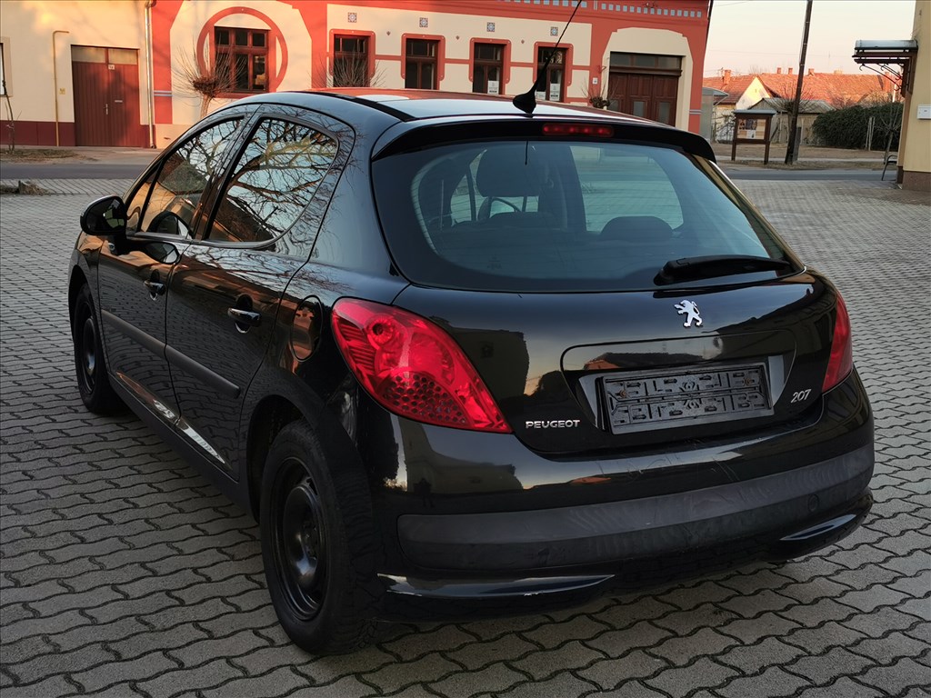 Eladó Peugeot 207 HDi FAP 110 (1560 cm³, 109 PS) 3. kép