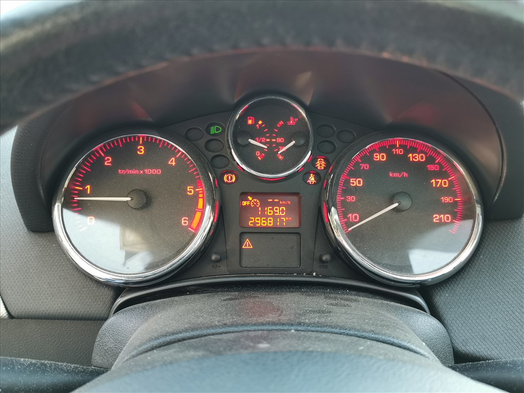 Eladó Peugeot 207 HDi FAP 110 (1560 cm³, 109 PS) 8. kép