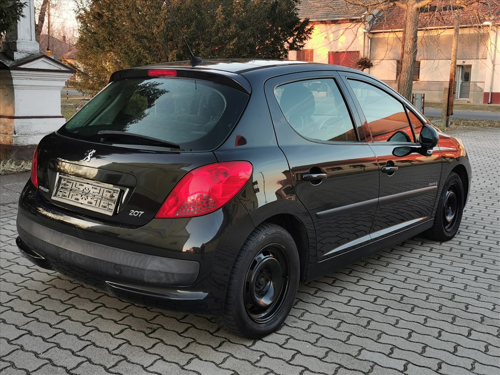 Eladó Peugeot 207 HDi FAP 110 (1560 cm³, 109 PS) 4. kép