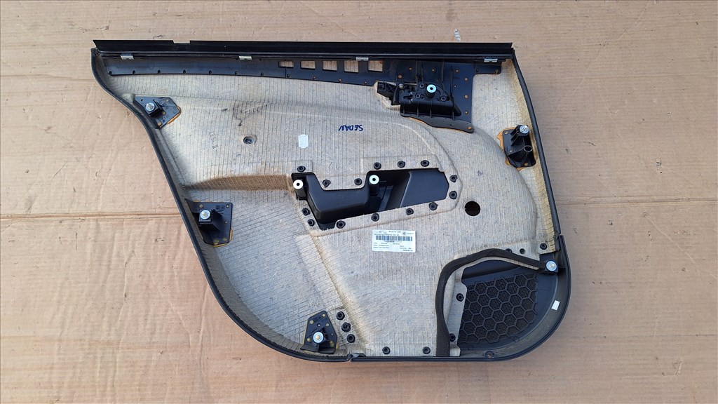 Opel Astra H Sedan hátsó ajtókárpit 3. kép