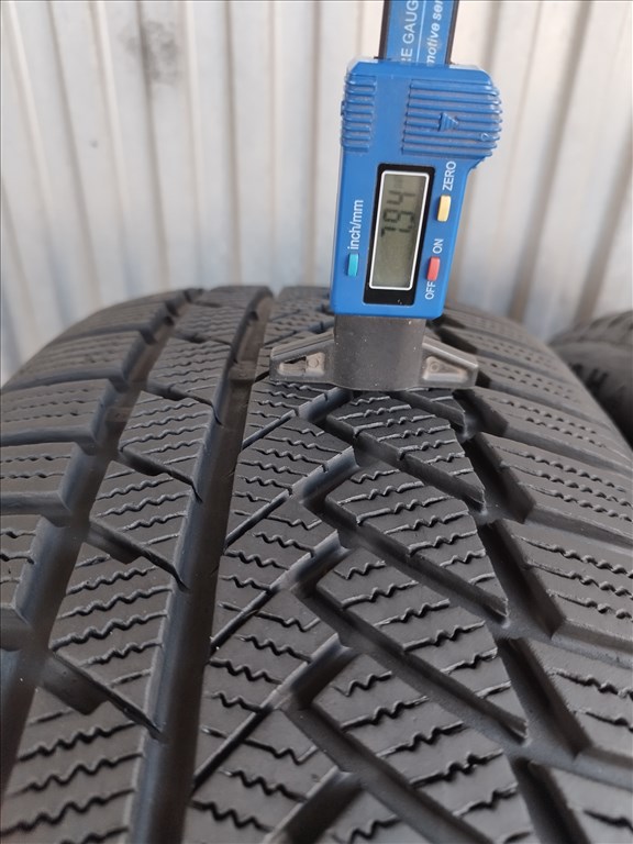  235 50 r19 Continental Winter Contact TS 850P téligumik 2db!  2. kép