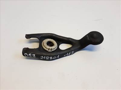 Citroen DS3  kuplung kiemelő villa