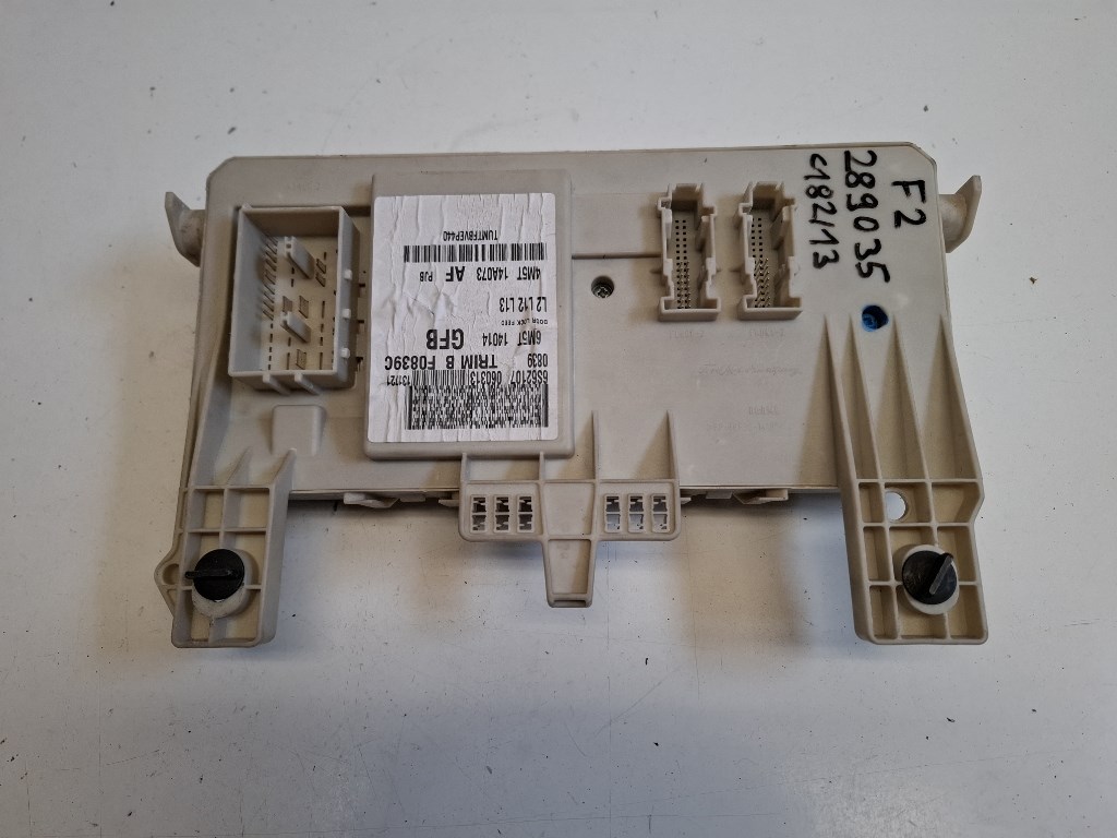 Ford Focus  biztosítéktábla utastér 4M5T14A073AF 2. kép