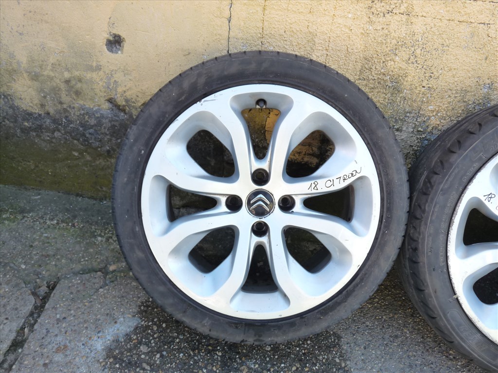  17" használt alufelni, rajta 205/45 használt gumi  2. kép