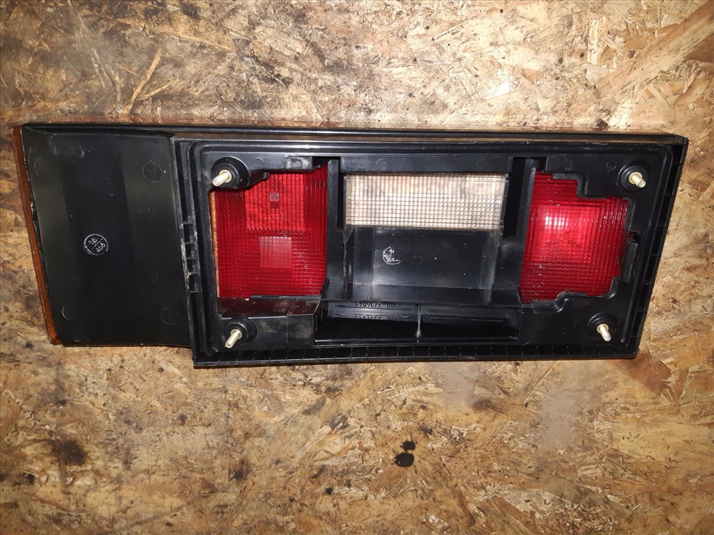 Lada Samara Bal Hátsó Lámpabúra 2108-3716011 2. kép