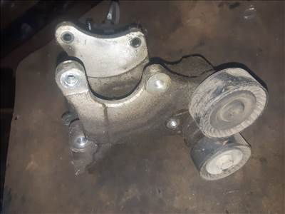 Hyundai Santa Fe Kormányszervó Szivattyú Tartó Bak - Klíma Kompresszor Tartó Konzol