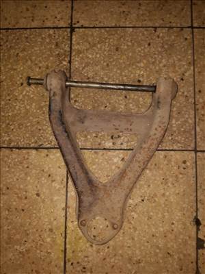 Wartburg 1.3 Bal Első Lengőkar