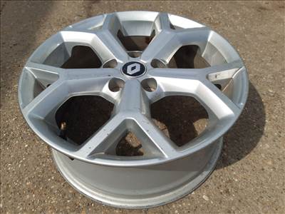 Renault Kadjar <p>Gyáriszám:<br>403008932R</p><p>Felni méret: 17"</p><p>Felni szélesség: 7.0</p><p>Furatszám: 5</p><p>Osztókör: 114.3</p><p>ET szám: ET40</p><p>Állapot: Normál</p><p>Érdeklődéskor hivatkozzon erre: KIN-66944</p><p>Bármire van szüksége hívjon bizalommal!<br>Kizárólag munkaidőben hétfőtől - péntekig 8-12 13-16 óráig!<br>Alkatrészek széles választékban!<br>Hivatalos Regisztrált Autobontó Kecel!<br>Vásároljon Megbízható Helyről Beszerelési Garanciával Profiktól!</p> 25000