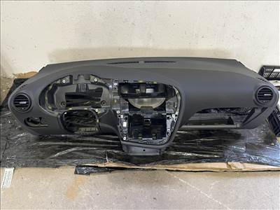 Seat Leon II (1P) műszerfal párna  1p0857067