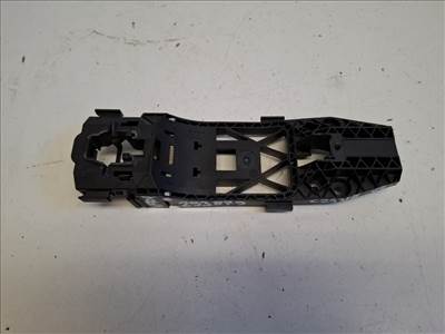 Skoda Karoq jobb első kilincsfészek 5N0839885H