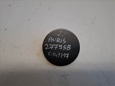 Toyota Auris (E150) első vonószemtakaró 5212702270