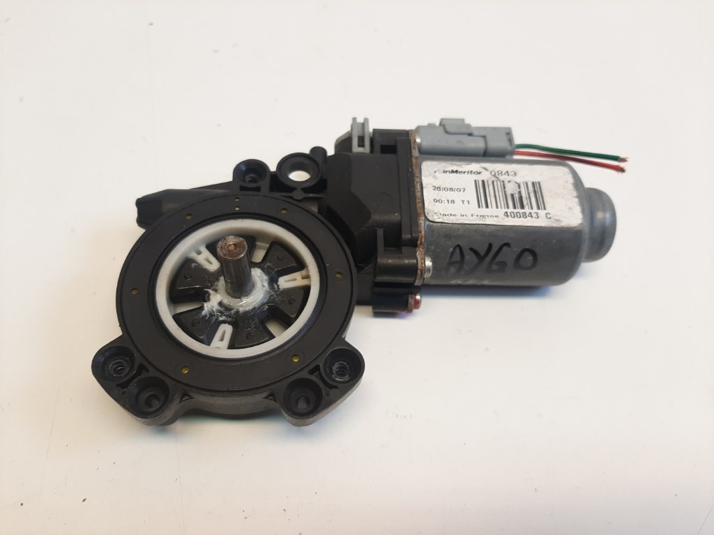 Toyota Aygo (AB10) bal elsõ ablakemelõ motor 1. kép