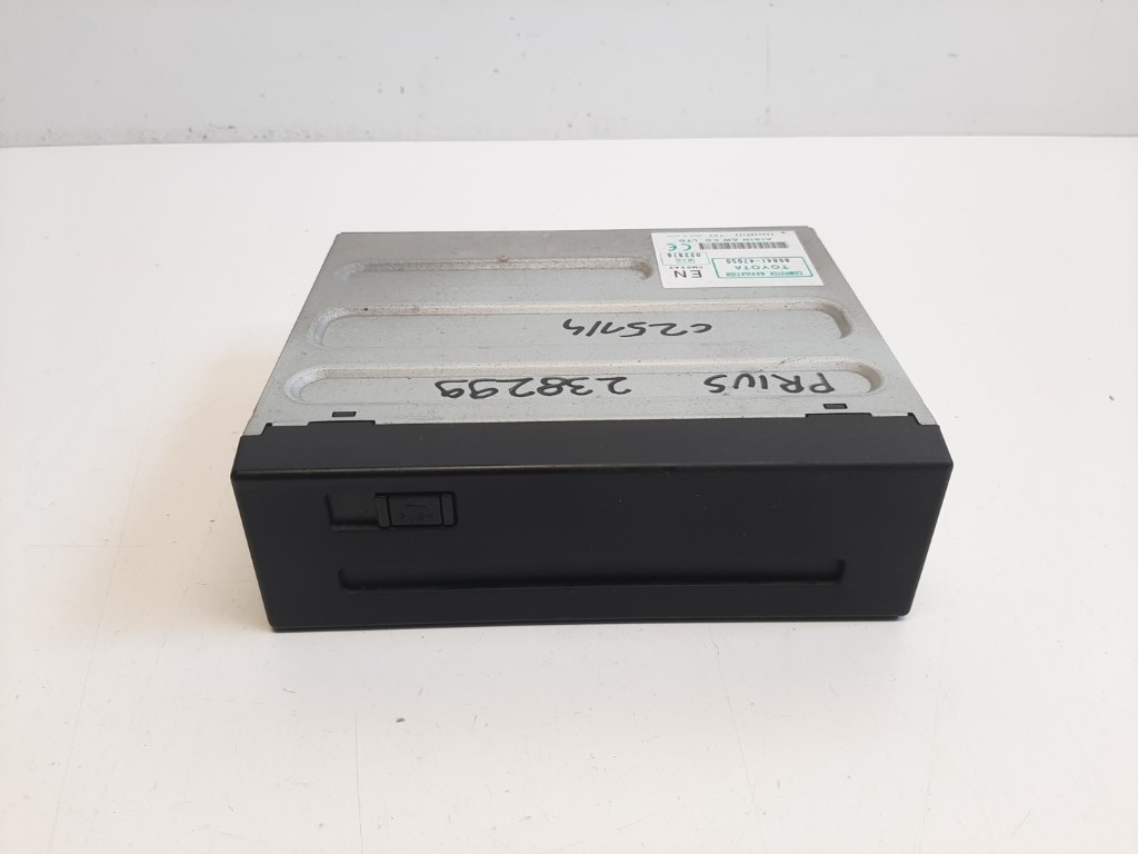 Toyota prius (XW20) navigáció lejátszó kártyaolvasó 8684147050 1. kép