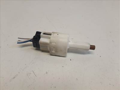 Toyota Rav 4 (XA30) féklámpa kapcsoló