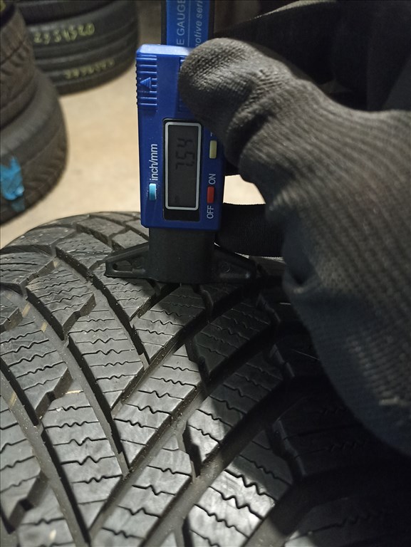  195/5516" újszerű Continental téli gumi gumi 5. kép