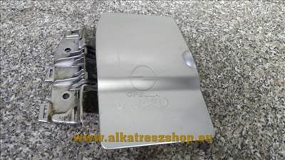 Opel Vivaro tank ajtó Z147