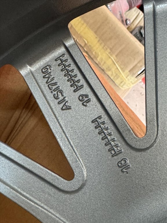 R20 Original audi 8.5J ET43 - 4K0 601 025AB / 4K0601025AB 1db alufelni felni 6. kép