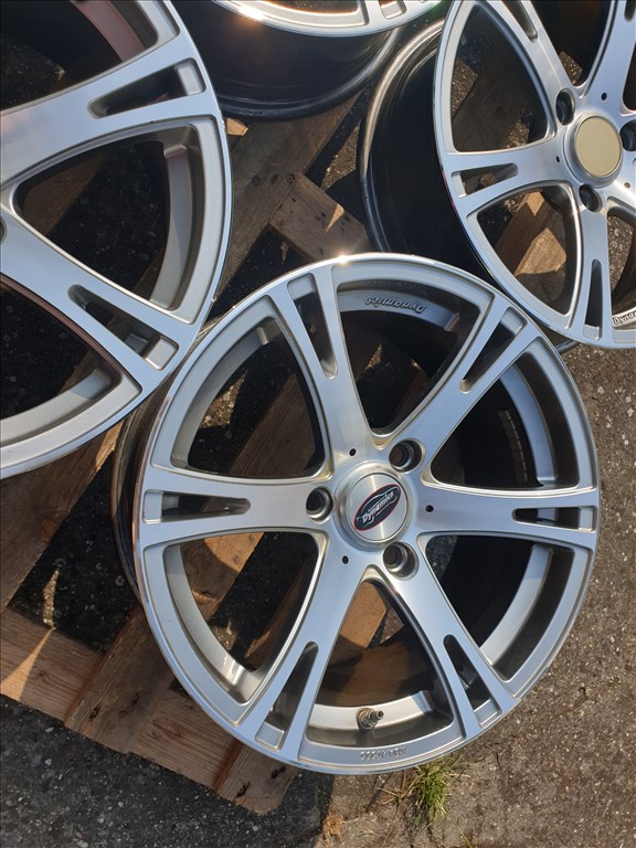 16" 3x112 Smart (2 széles) 3. kép