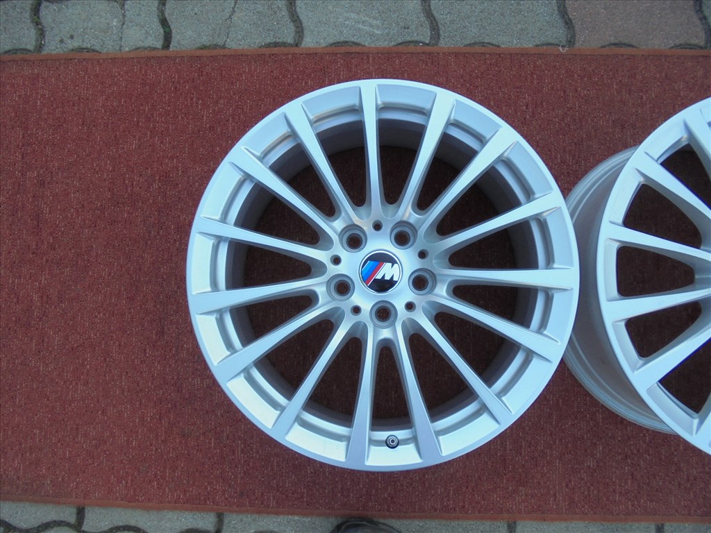 BMW 18-as gyári alufelni kitűnő eredeti állapotban eladó 2. kép