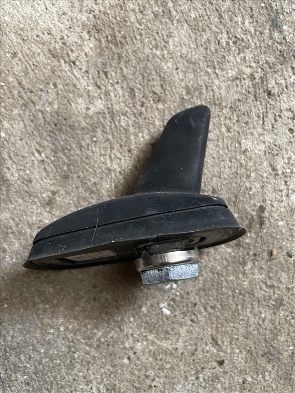 Volkswagen Passat B6 2.0 CR TDi Gyári Bontott Alkatrészei 32. kép