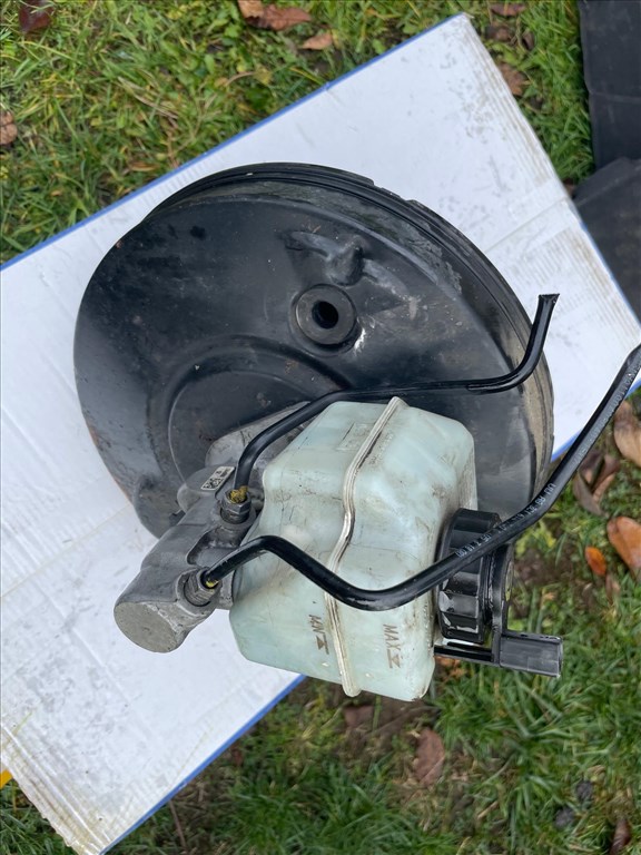 Volkswagen Passat B6 2.0 CR TDi Gyári Bontott Alkatrészei 60. kép