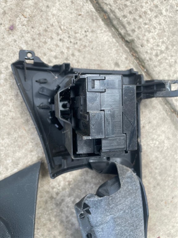 Volkswagen Passat B6 2.0 CR TDi Gyári Bontott Alkatrészei 90. kép