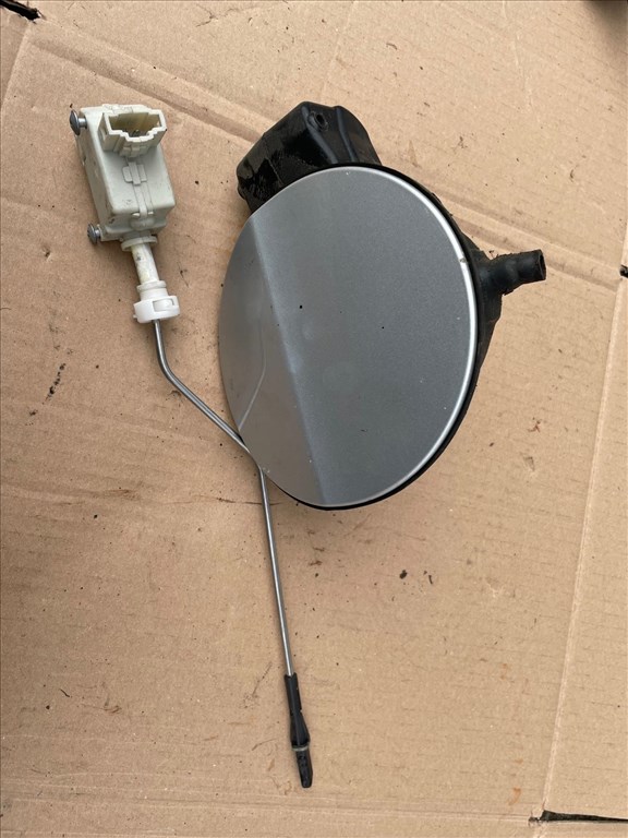 Volkswagen Passat B6 2.0 CR TDi Gyári Bontott Alkatrészei 100. kép