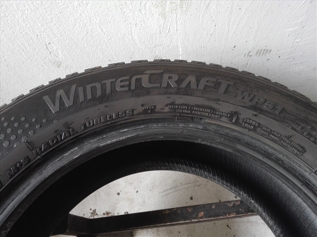 215/60R16 Kumho téli gumi garnitúra 215/60 r16 5. kép