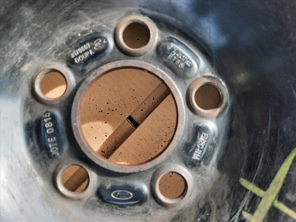  7,5JJ 17" használt Gyári lemezfelni 2. kép