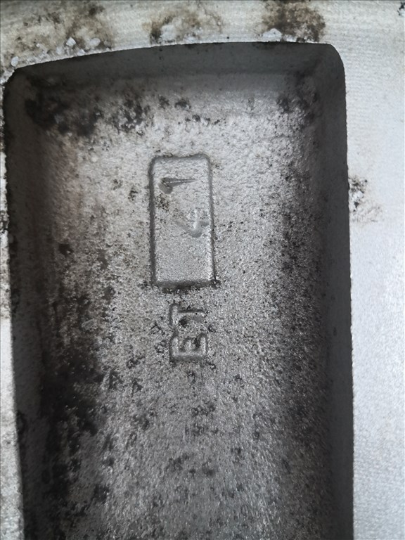  Passat, Superb, T4 16-os télikerék  6. kép