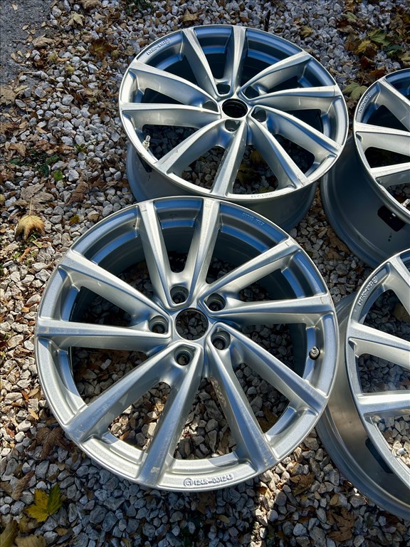  5x112 VW,SKODA,SEAT,MINI 18”felnik R18, 18 AUDI A3 6. kép