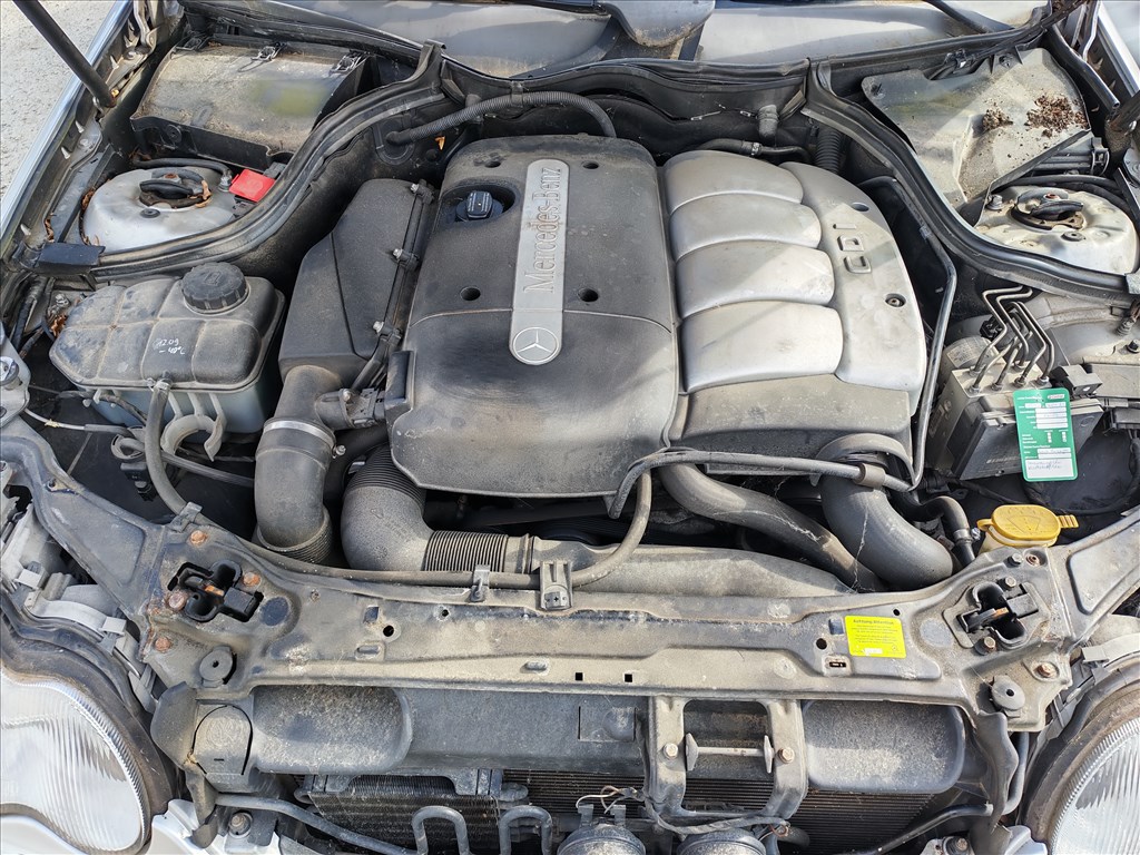 Mercedes C 220 W203 6 sebességes kézi váltó, 172624km-el eladó mbw2036seb c2202216vcdi 11. kép