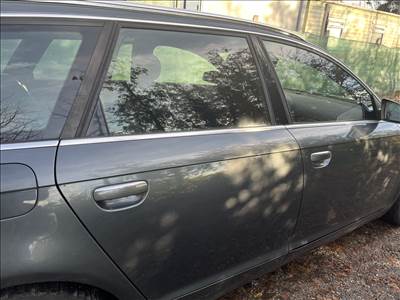 Audi A6 (C6 - 4F) jobb hátsó ajtó LX7Z 