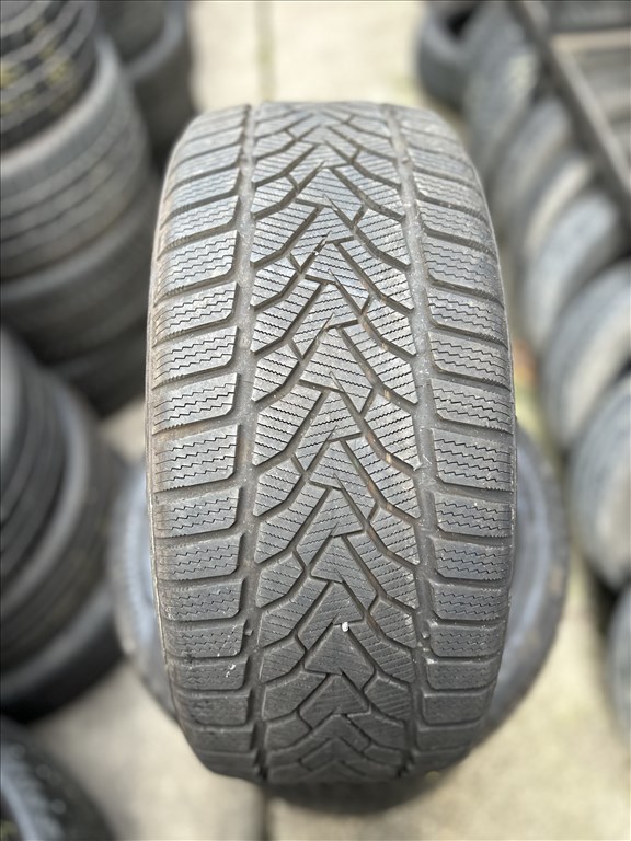  225/4517"UNIROYAL téli 4db újszerű 225/45R17, 225/45 R17 3. kép